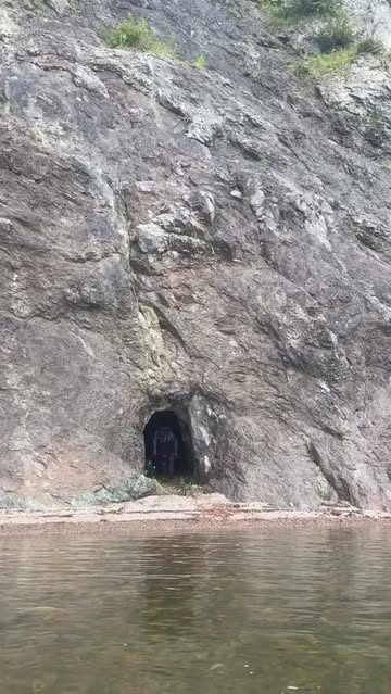 Kayak spelunking might be the next big thing! #kayakspelunking #novascotiakayaking #northriverkayaktours #kayakguidelife